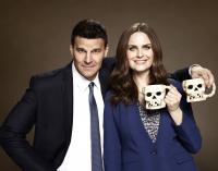 Bones_07-david-emily-gray_0763_jm_hires1_200x400