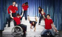 Glee2_200x400