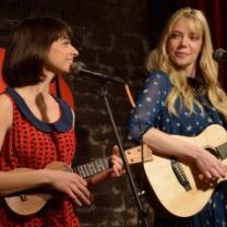 Garfunkel_and_oates_241x208