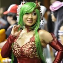 Heroes_of_cosplay_241x208