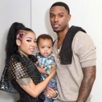 Keyshia_and_daniel_family_first_241x208