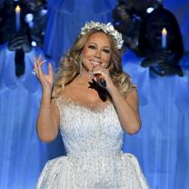 Mariah_carey_merry_christmas_to_all_241x208