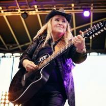 Melissa_etheridge_im_not_broken_241x208