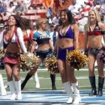 Nfl_cheerleader_playoffs_241x208