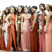 Prom_queens_241x208