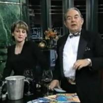 Robin_leach_talking_food_241x208