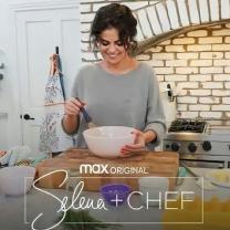 Selena_and_chef_241x208