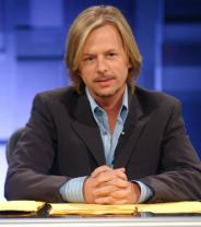 Showbiz_show_with_david_spade_241x208