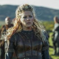 Vikings_2013_season_5_241x208